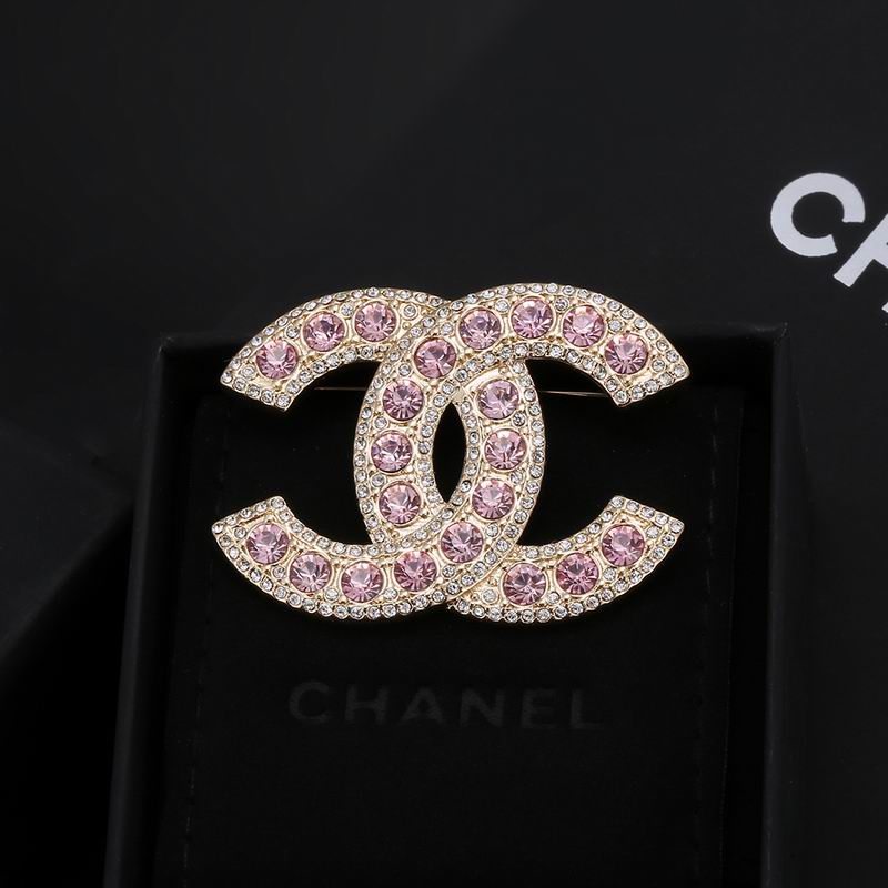 Chanel Brooch 3lyx245